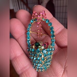 Sparkly Easter basket Brooch AQUA & PINK WITH pink bow and eggs. Fun gif…